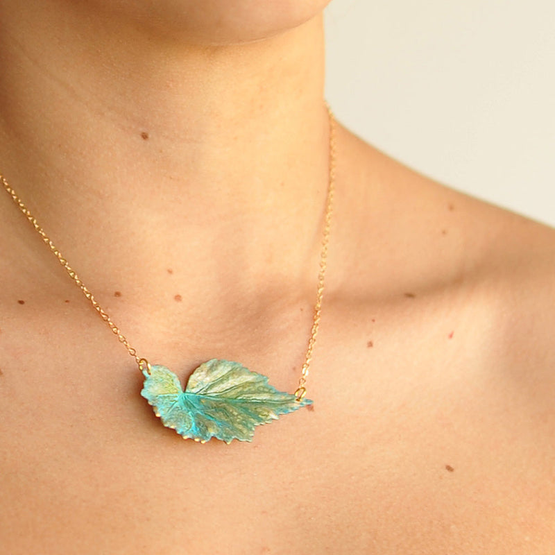 Begonia Necklace